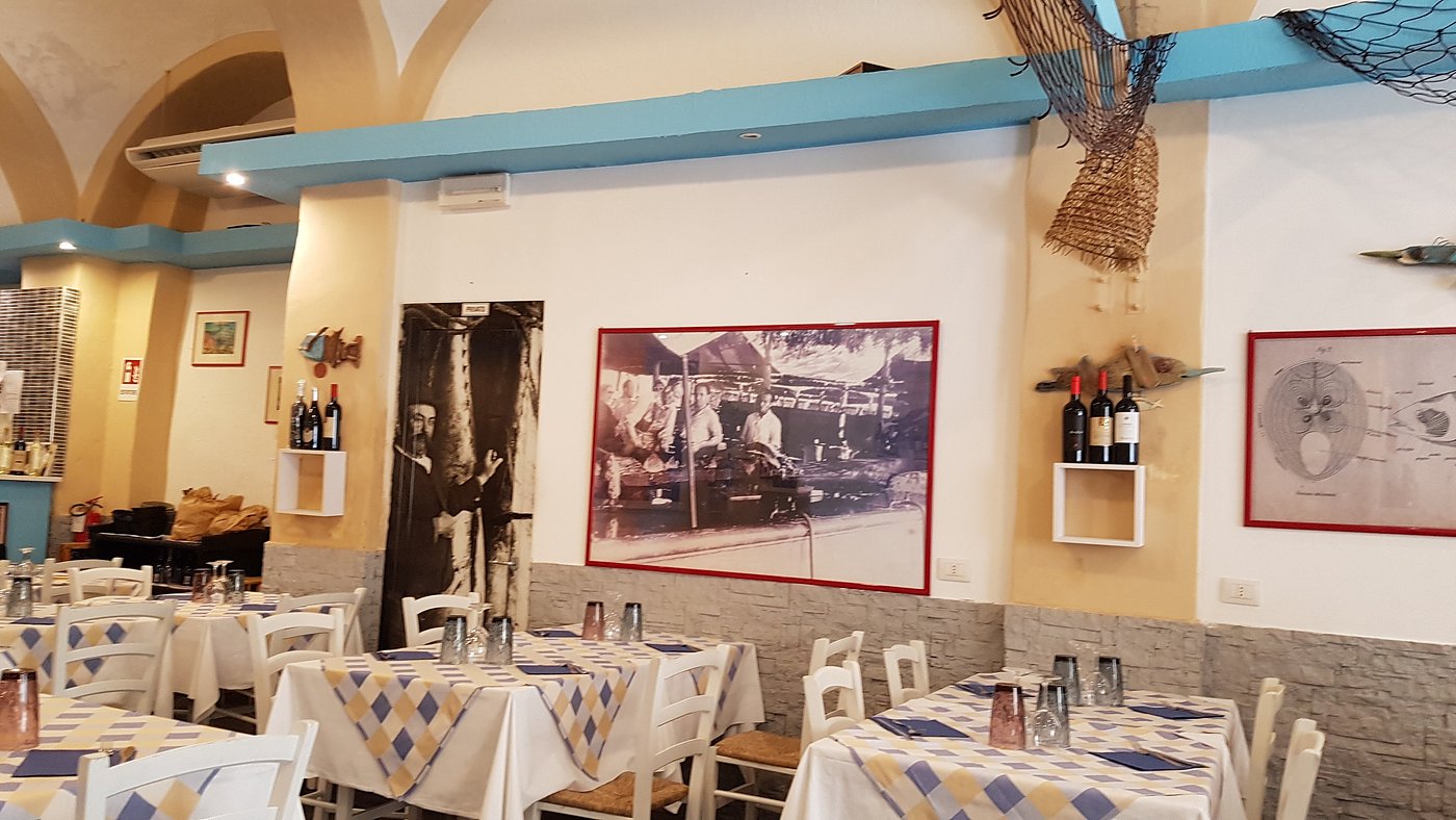 osteria tabarchina cagliari interni